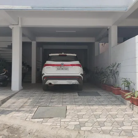 Yoga House Apartment Vanivilasa Puram Exterior photo