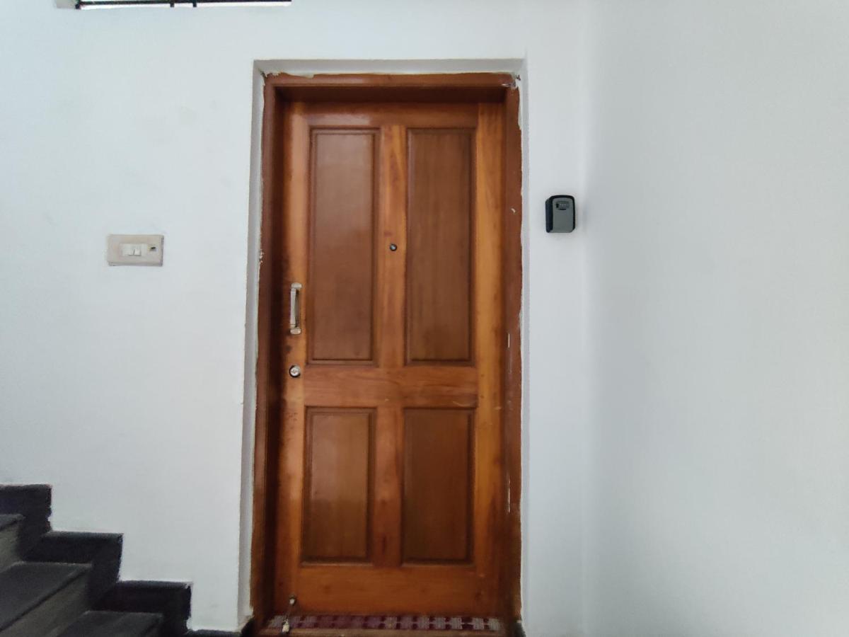 Yoga House Apartment *