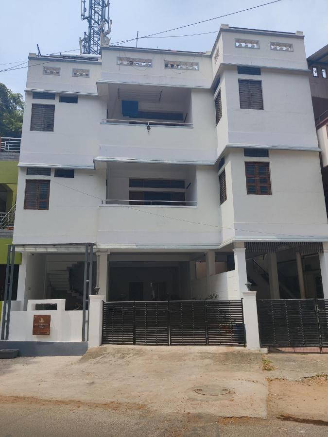 Apartment Yoga House Vanivilasa Puram