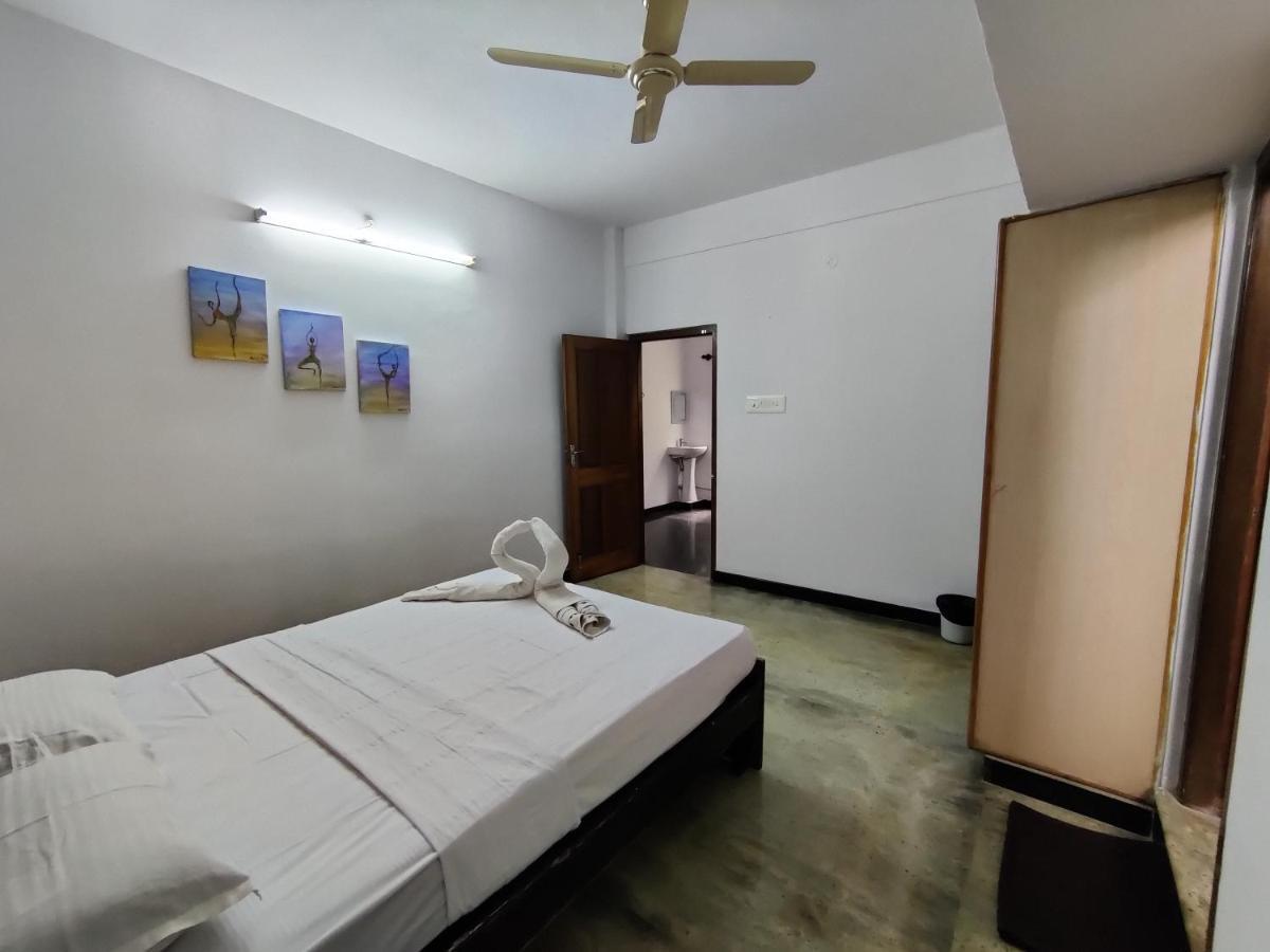 Yoga House Apartment *