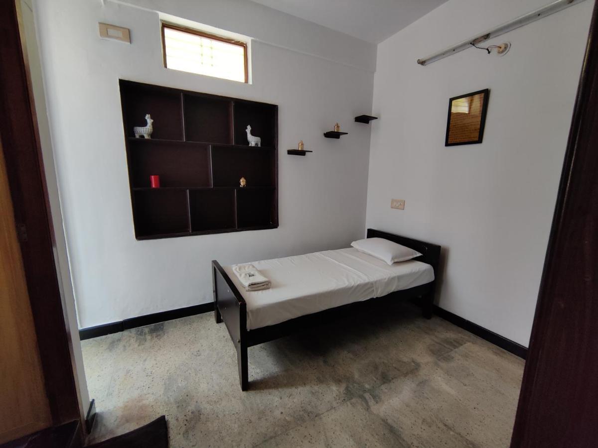 Yoga House Apartment Vanivilasa Puram